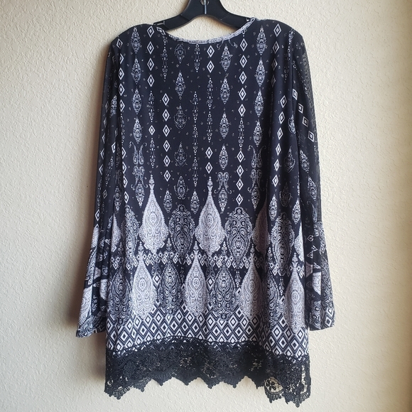 Calesa Tunic Blouse Lace Trim Bell Sleeve - Picture 2 of 9